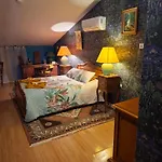 Maison Spacieuse Et Calme Vila